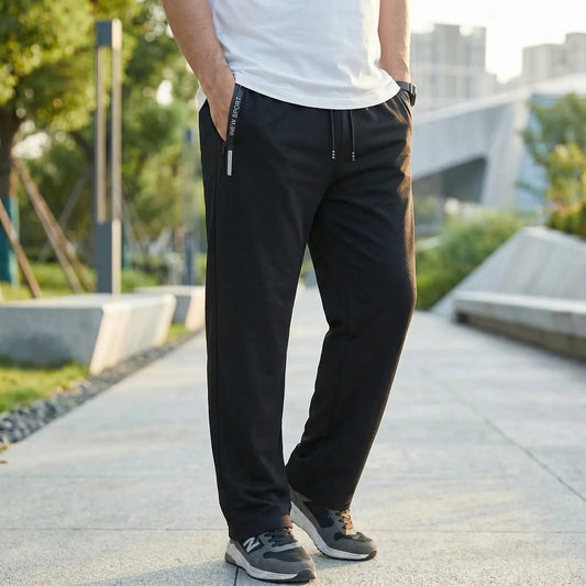 Locker Sitzende Sporthose Herren - Jason