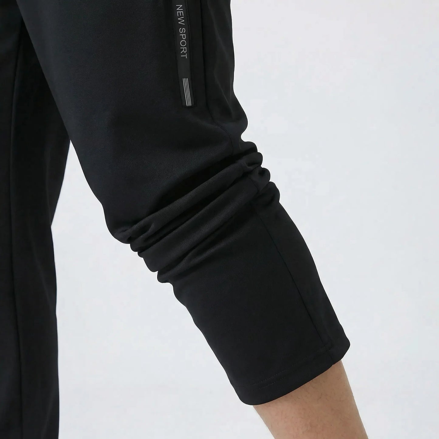 Locker Sitzende Sporthose Herren - Jason