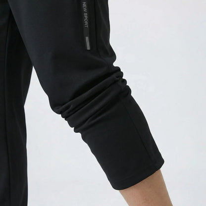 Locker Sitzende Sporthose Herren - Jason