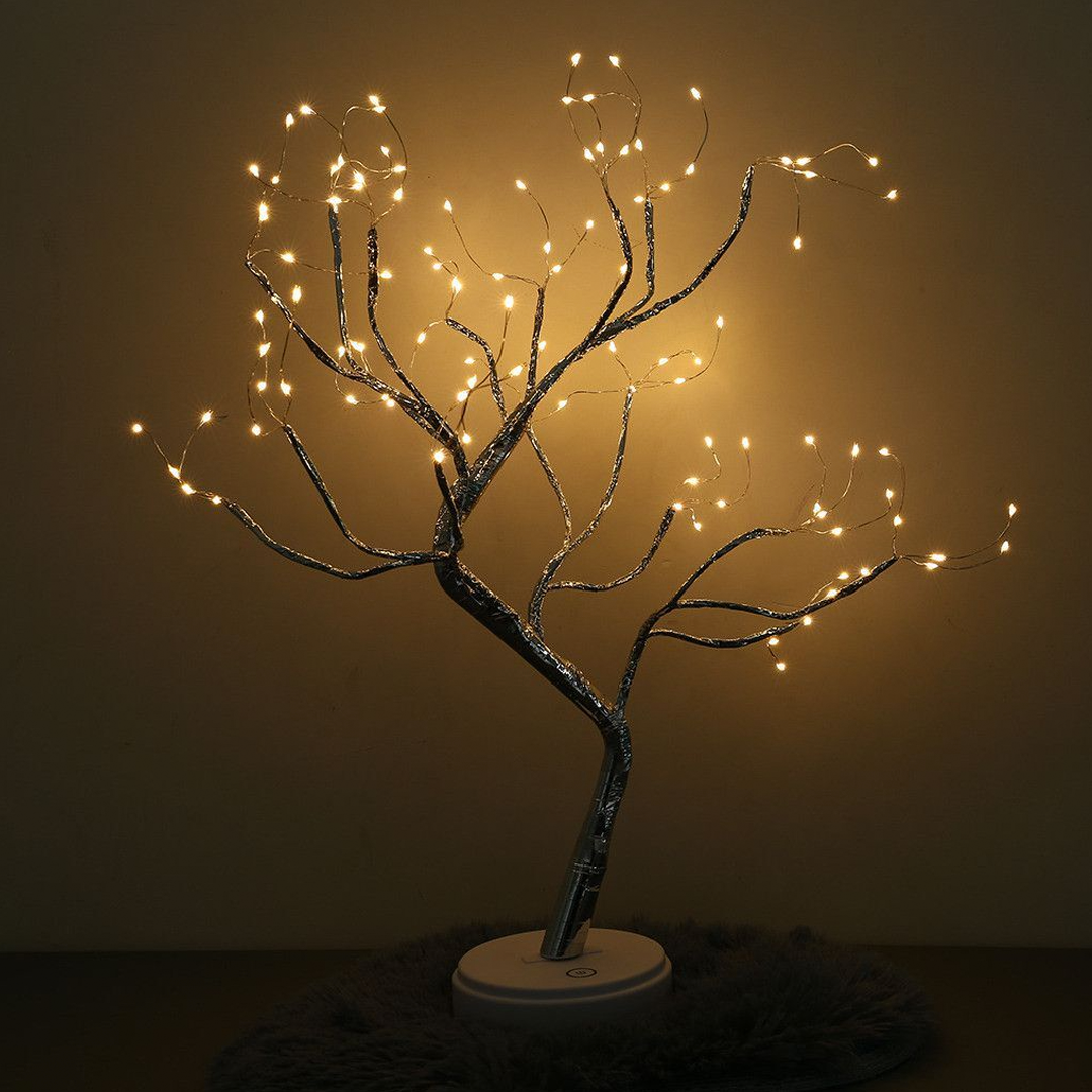 Stimmungsvoller beleuchteter Baum - LumaTree