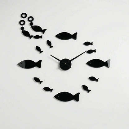 Moderne Spiegel-Wanduhr - Miraflow
