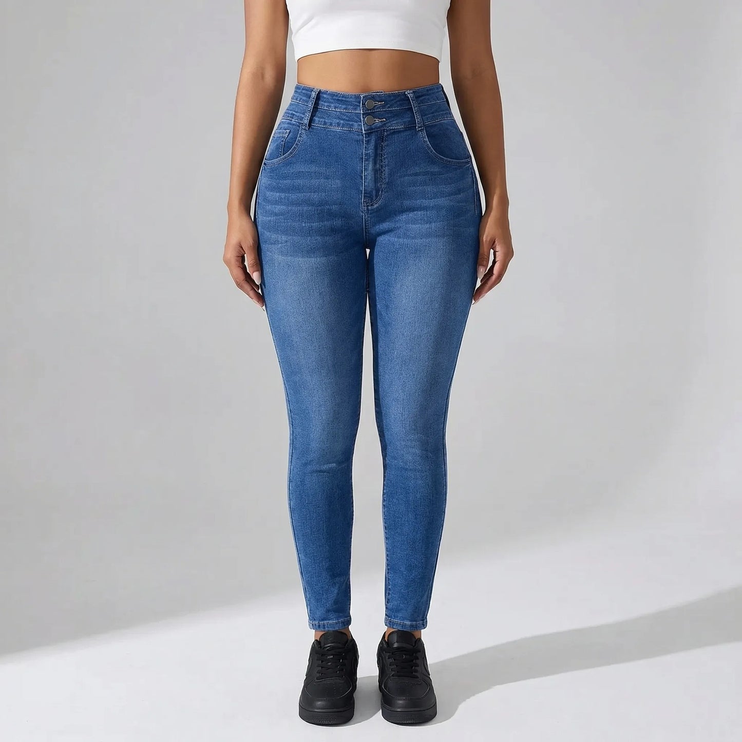 Modische Damenjeans In Großen Größen - Lois