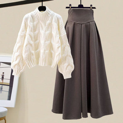 Zweiteiliges Strick-Set mit Pullover & Faltenrock – Amira