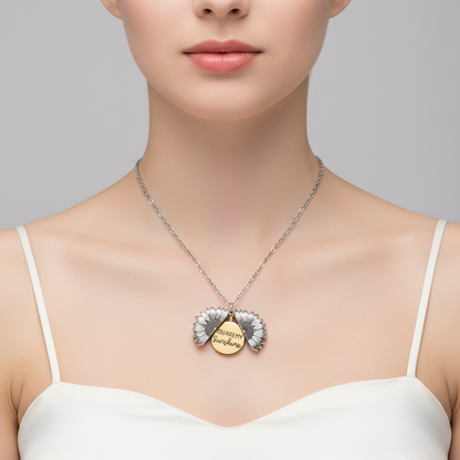 Offenes Medaillon-Design - LoveSpark