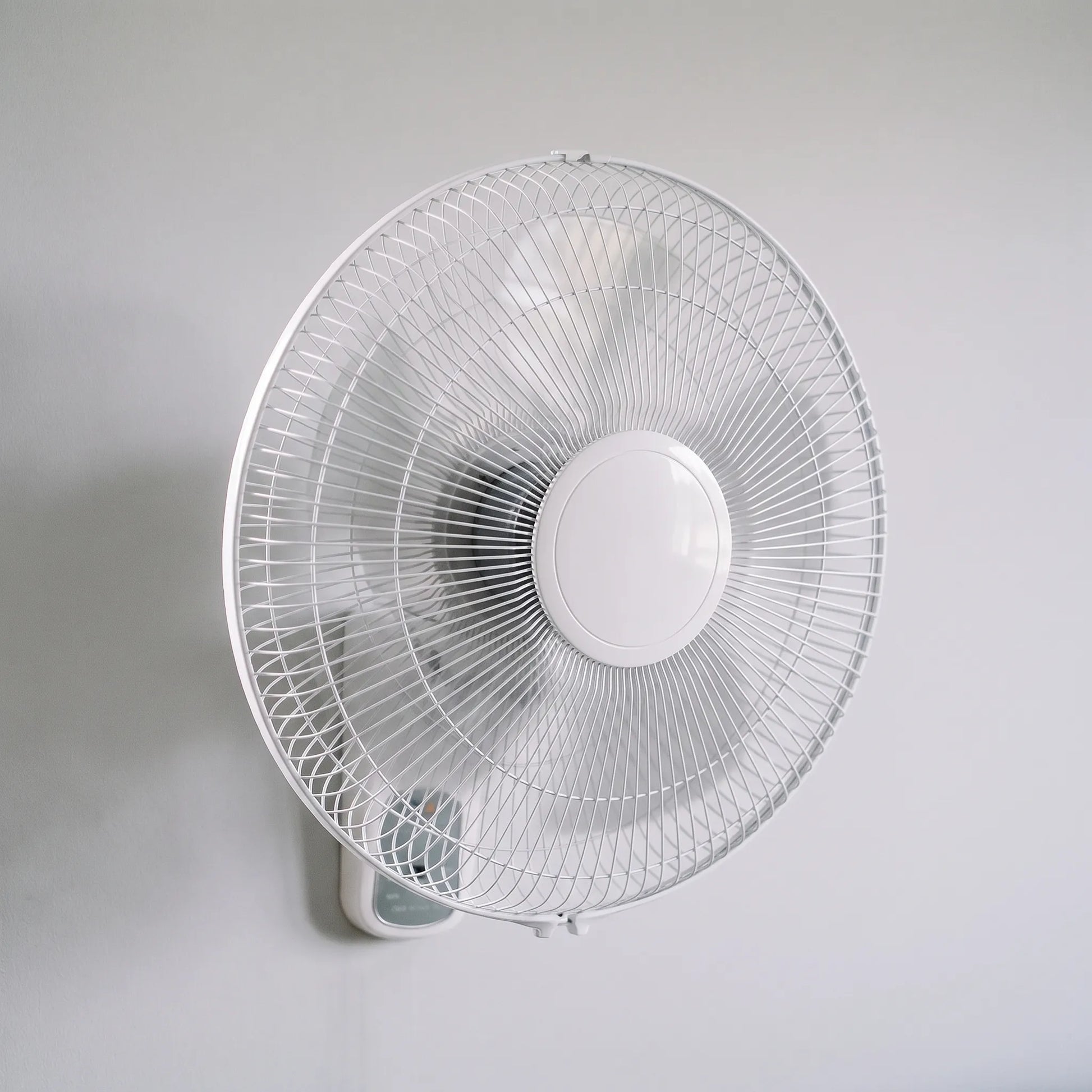 Oszillierender Industrie Wandventilator Mit Fernbedienung - Circulax