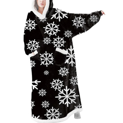 Oversized Hooded Blanket With Front Pocket - Lola