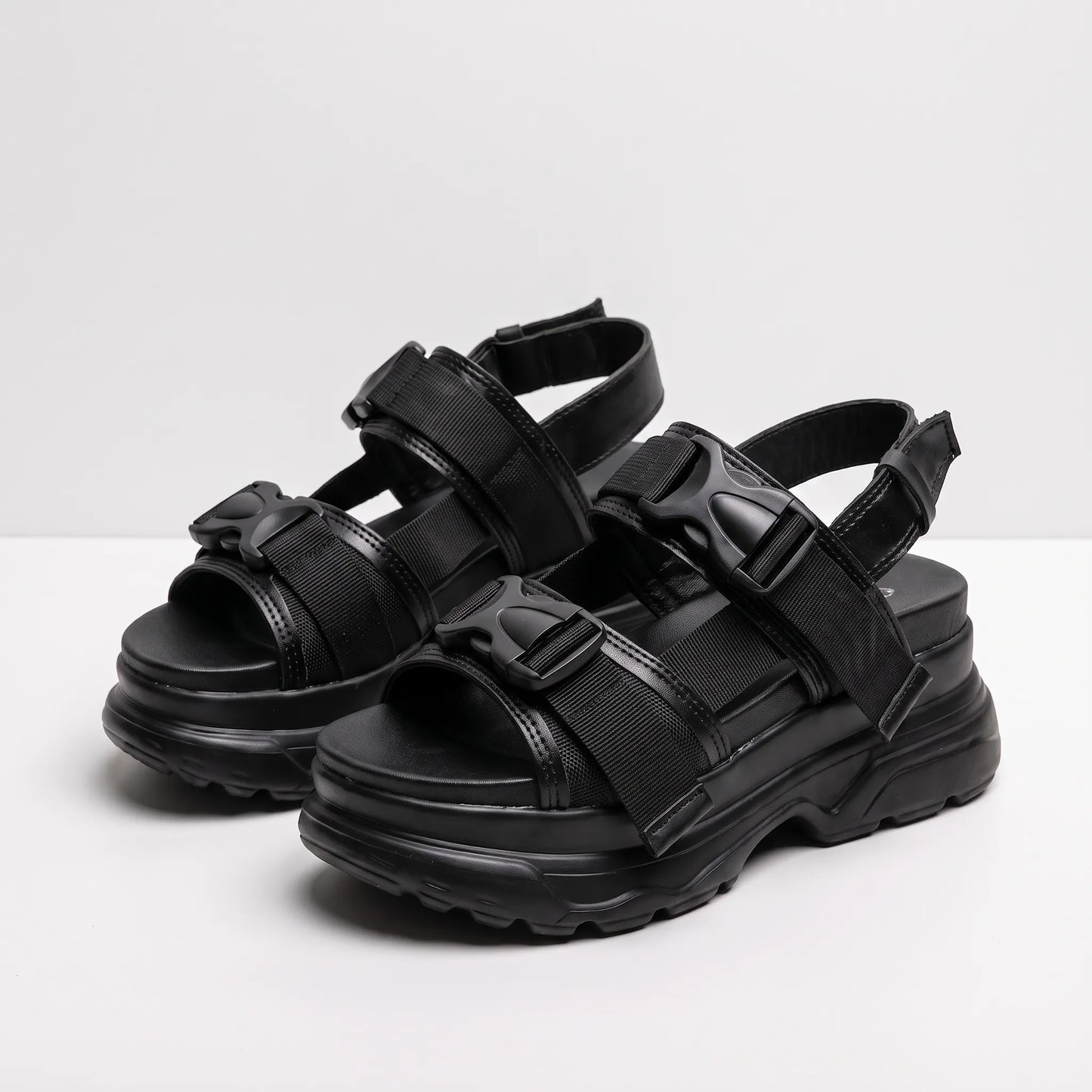 Plateausandalen Mit Dicker Sohle - Ann