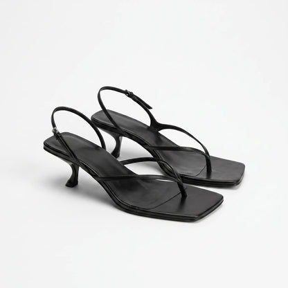 Retro-Riemchensandalen Mit Absatz Und Eckiger Zehenpartie - Laura