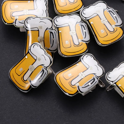 LED Anstecknadeln Bierkrug – LichterFreude Oktoberfest 2025