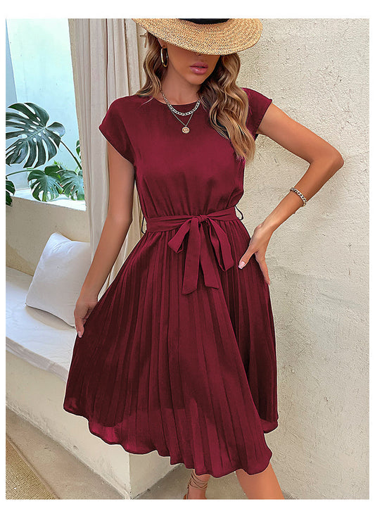 Plissiertes A-Linien-Sommerkleid mit kurzen Ärmeln – Melina
