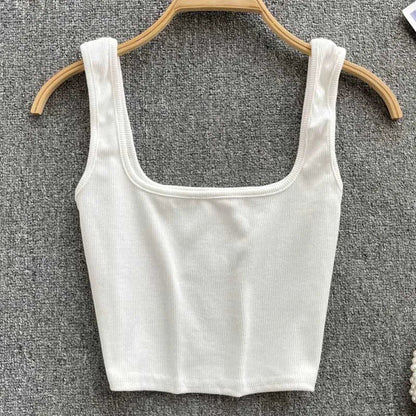 Rugloser Crop-Top in einfarbiger Farbe – Zayra