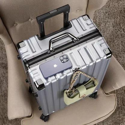 Hartschalenkoffer mit Aluminiumrahmen – Vilnius