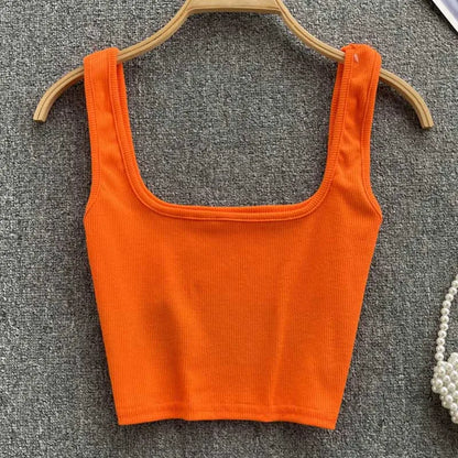 Rugloser Crop-Top in einfarbiger Farbe – Zayra