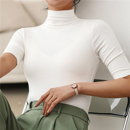 Nahtlose Damenrollkragenpullover mit schlanker Passform – Nina