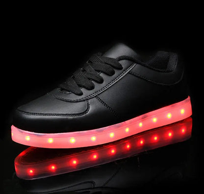 Kinder-LED-Sneaker mit Farbwechsel-Leuchteffekt beim Gehen