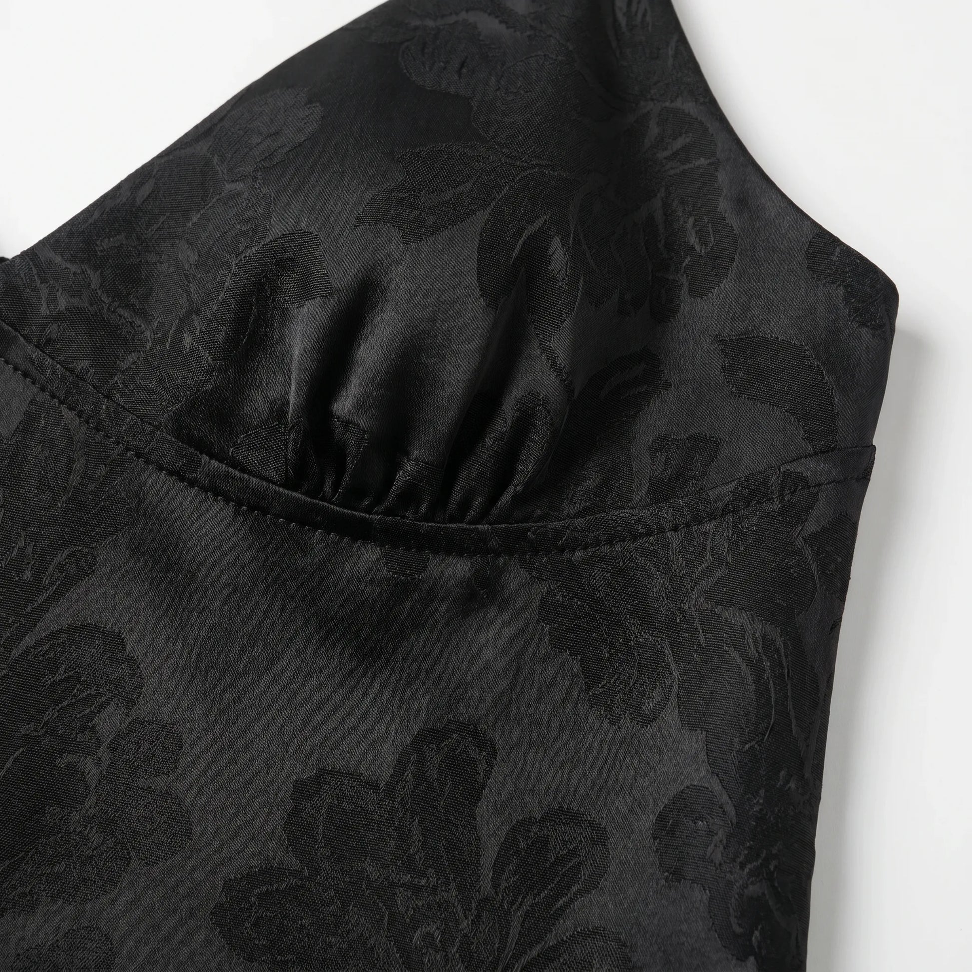 Satin-Cami-Top mit V-Ausschnitt - Leona