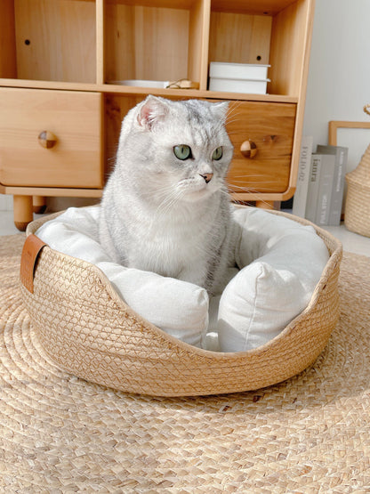 Handgefertigtes, bequemes Katzenbett – LuxeSnooze