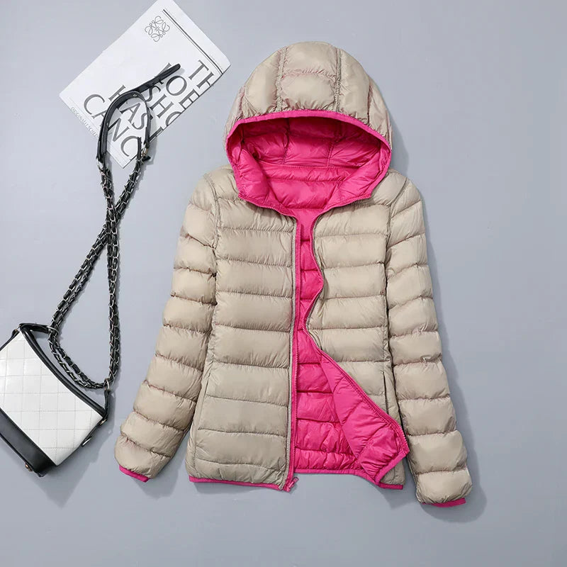 Wendbare Daunenjacke mit Kapuze – Soraya