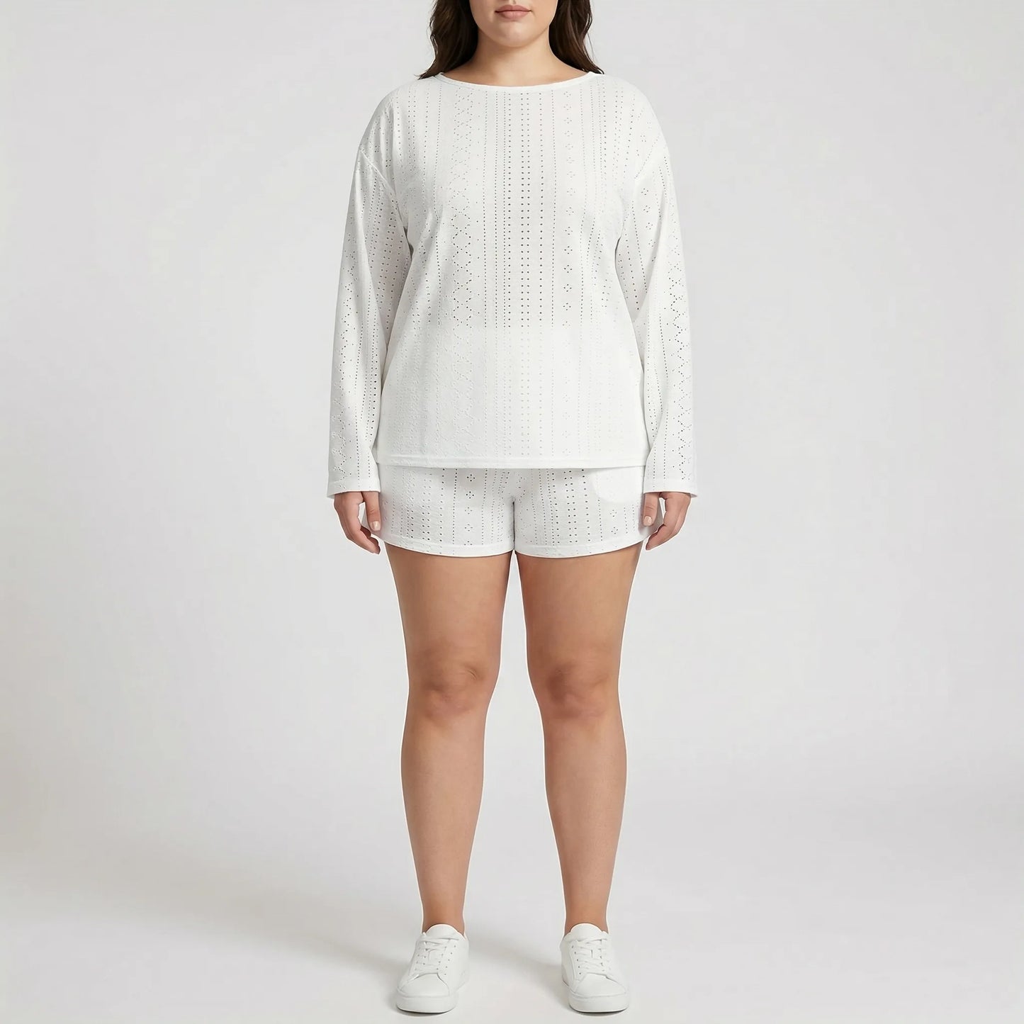 Set Aus Langarmshirt Mit Rundhalsausschnitt Und Shorts Für Große Größen - Charlene