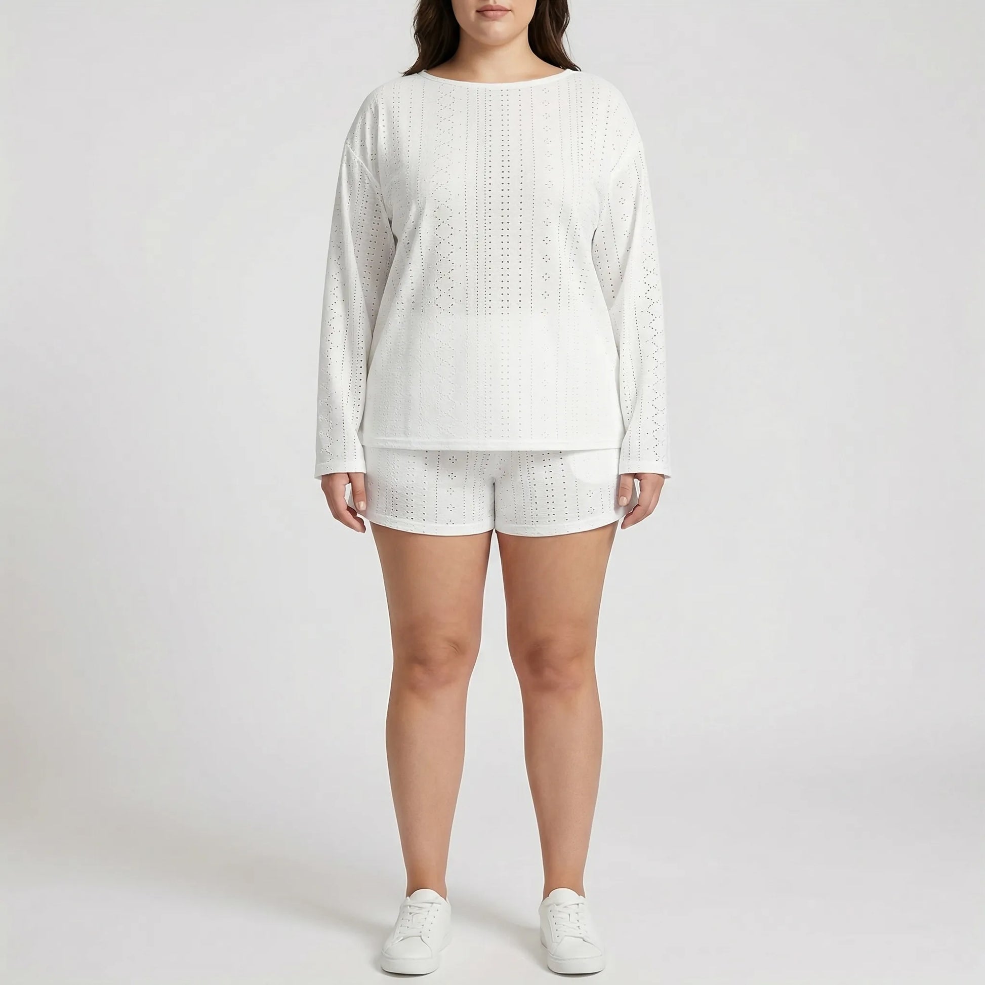 Set Aus Langarmshirt Mit Rundhalsausschnitt Und Shorts Für Große Größen - Charlene