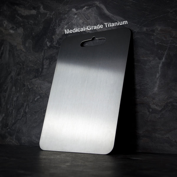 Titanium Schneidebrett Ohne BPA oder Mikroplastik - PureSteel