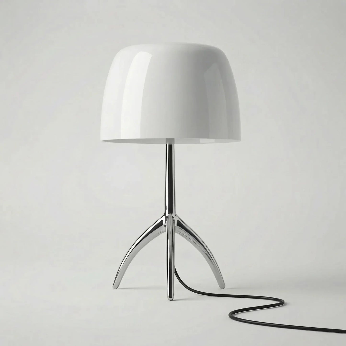 Tripod Base Italian-Style Table Lamp -  Trevelux