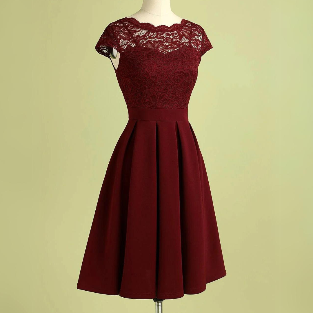 Burgunderrotes Spitzenkleid, knielang, elegantes Design, Abendmode, Damenbekleidung.