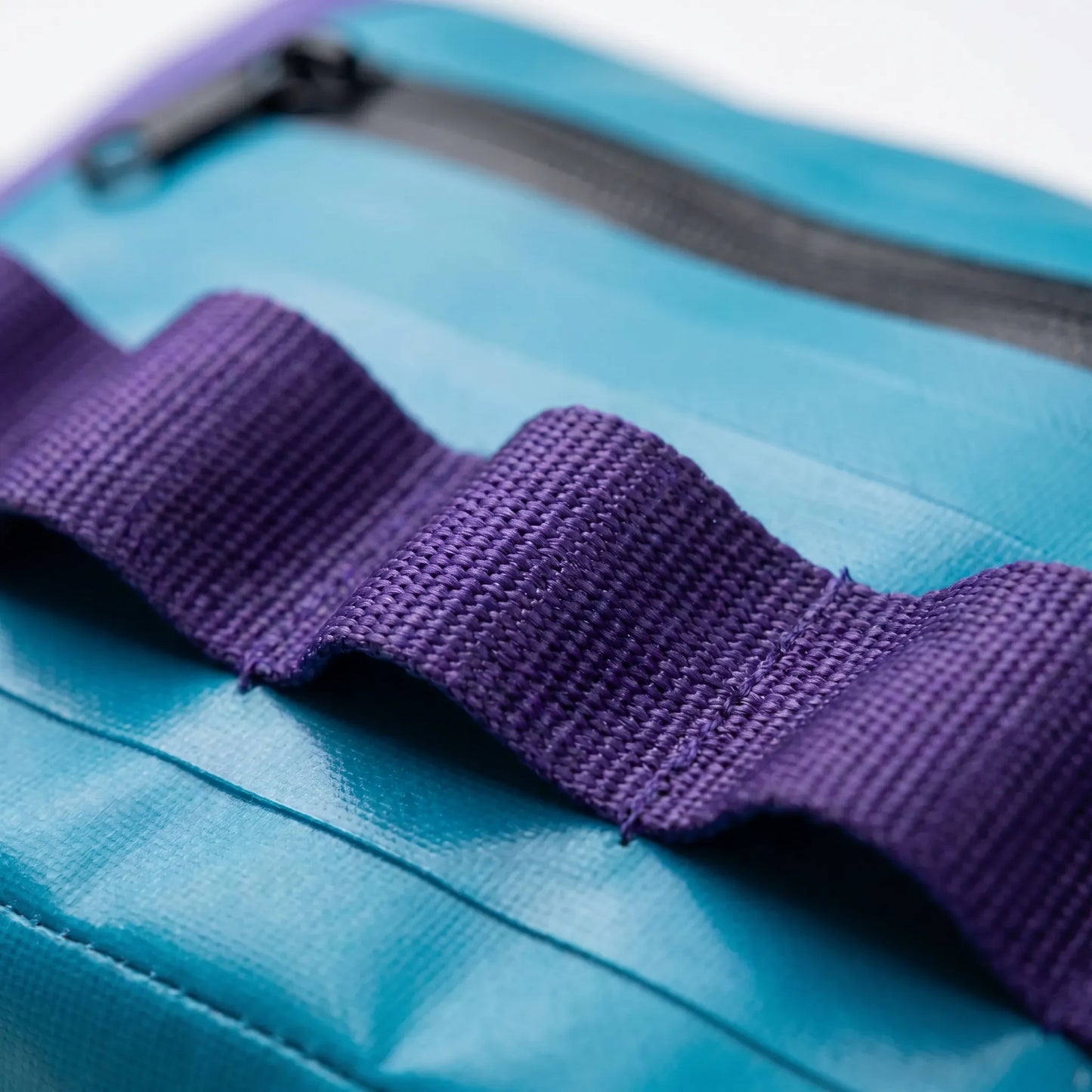 Wasserabweisende Bauchtasche - TrekBelt