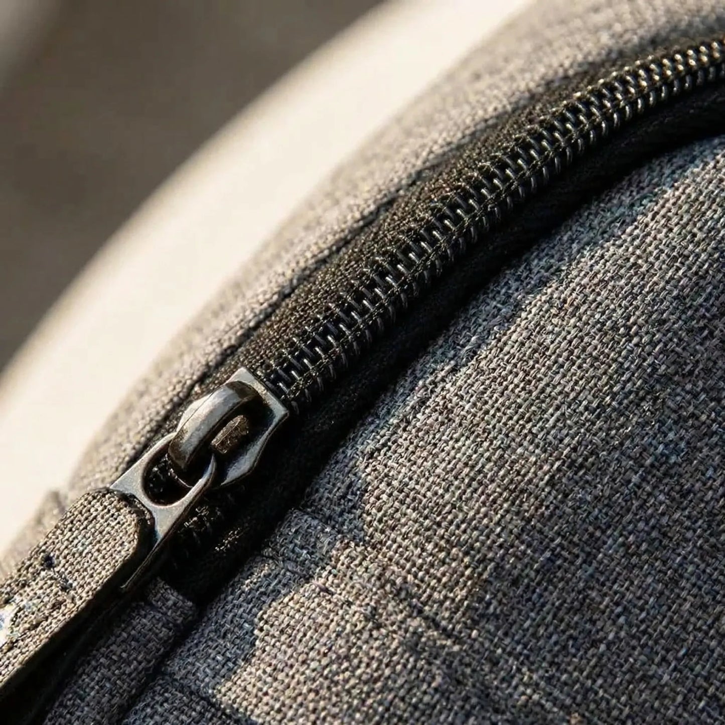 Wasserabweisende Crossbody-Tasche -  Trailvent