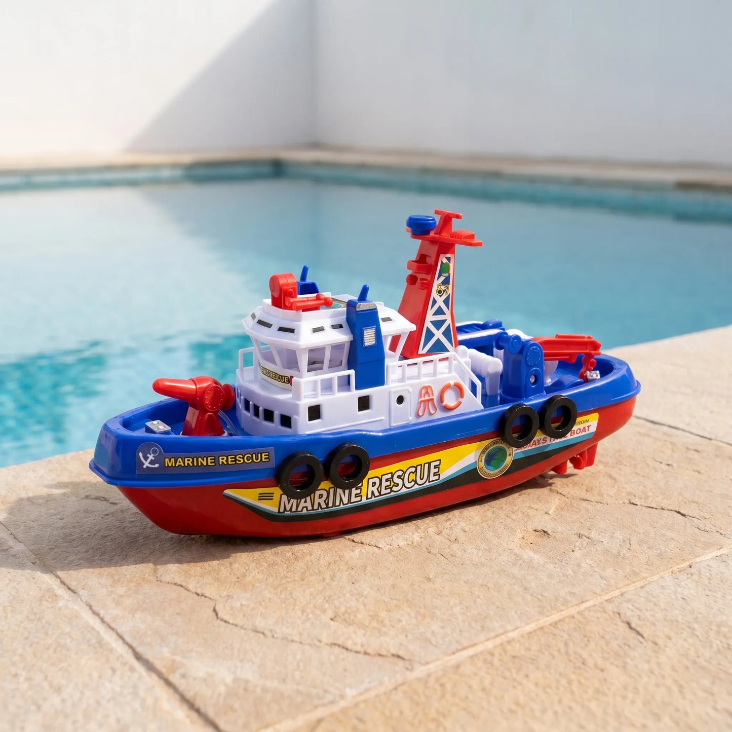 Wasserspritzendes Feuerwehrboot - Splashtug