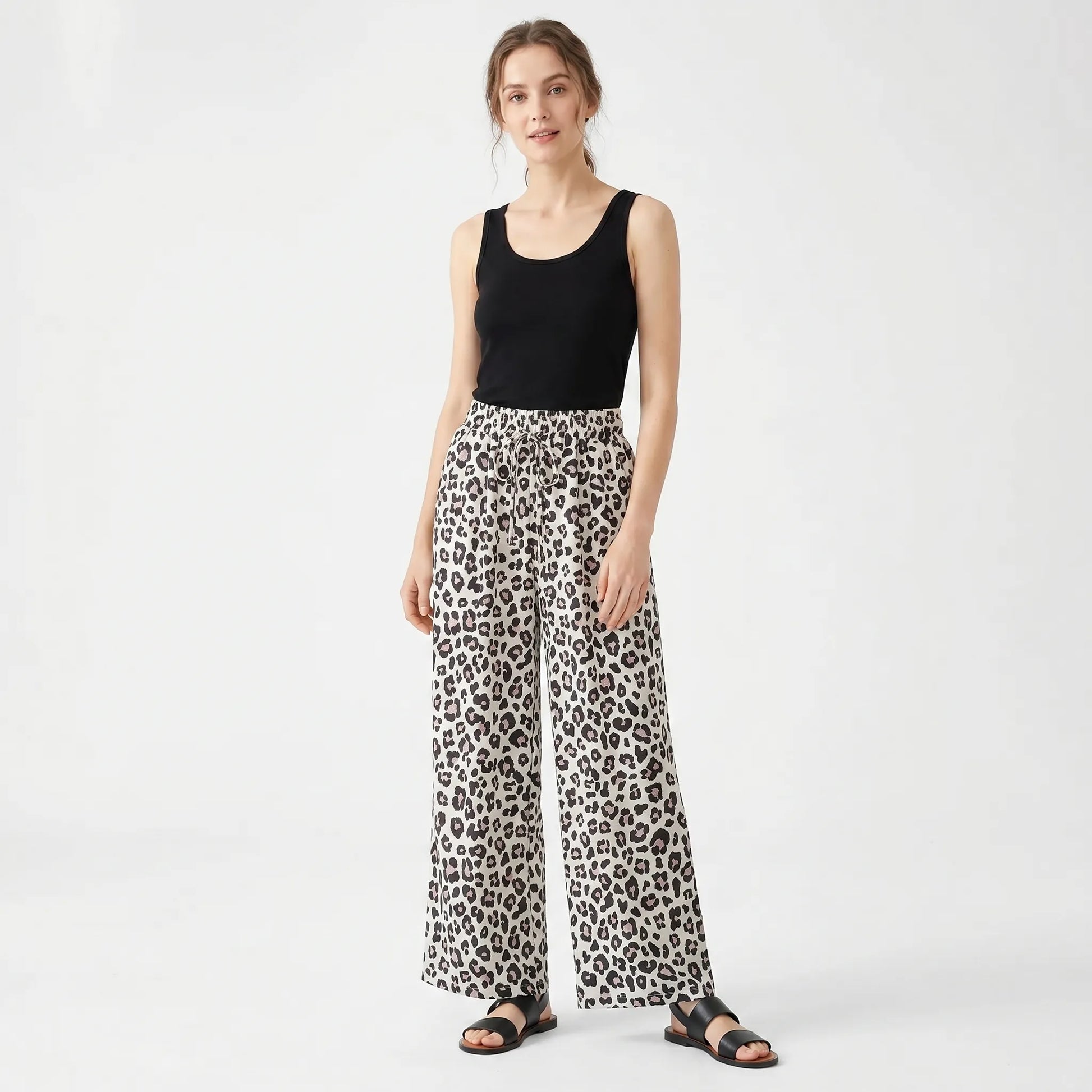 Weit Geschnittene Hose Mit Animal-Print - Prowlise