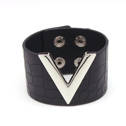 Wickelarmband Mit Metallakzent - LeatherChic
