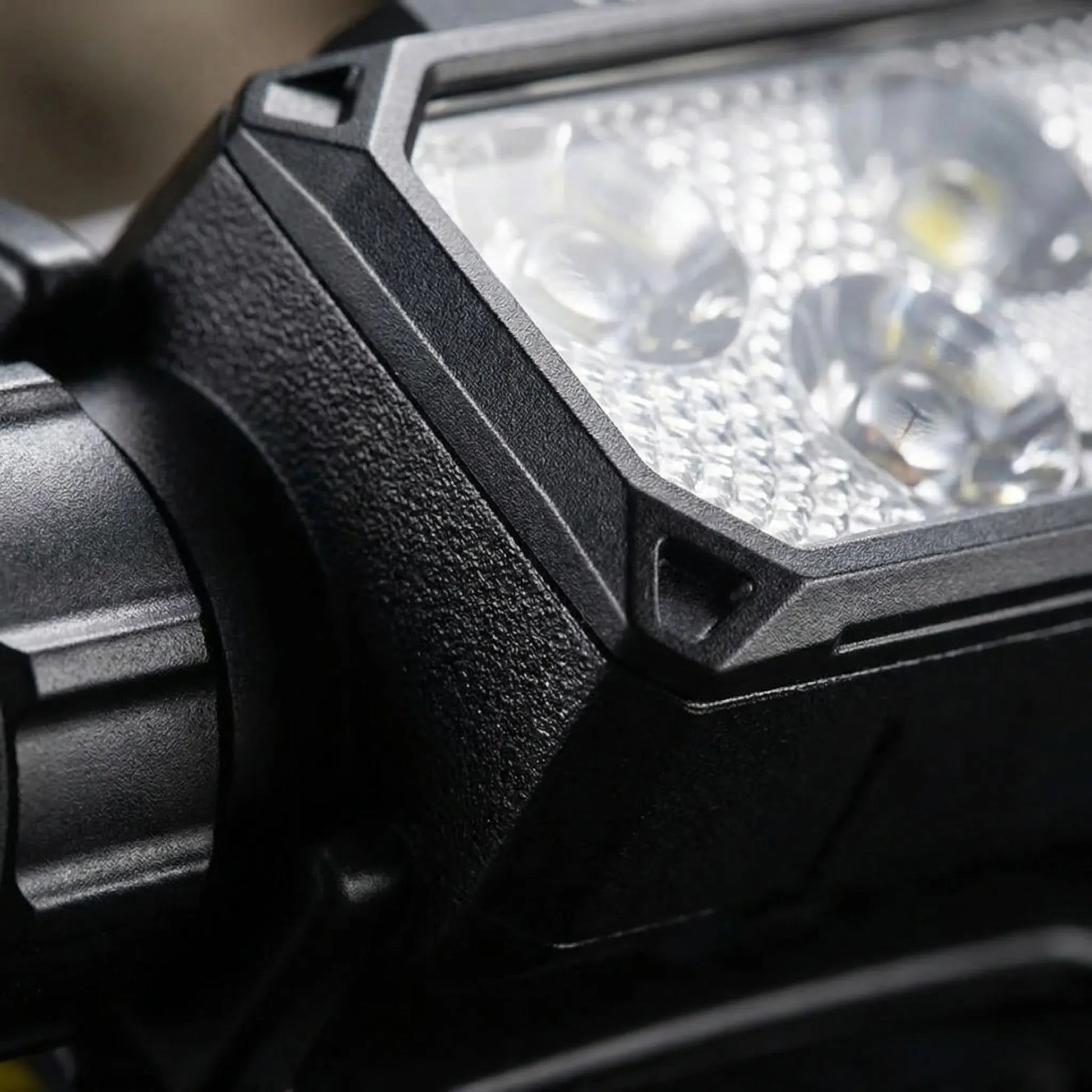 Wiederaufladbare LED-Stirnlampe Mit USB-C -  Trekbeam