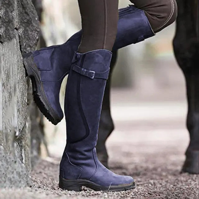 Orthopädische Stiefel mit Schnallendetails - Elena