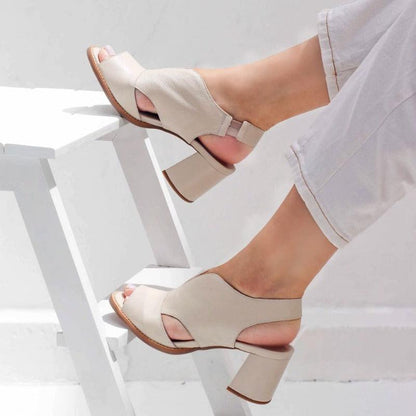 Damen Ledersandalen mit Absatz & Komfortfußbett – Selina