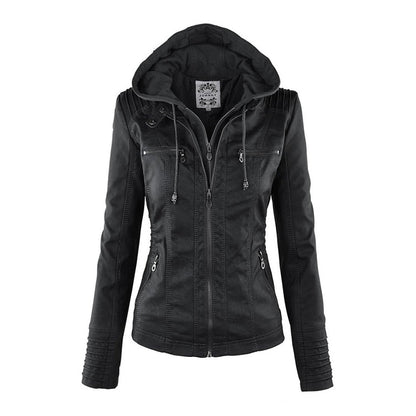 Damen Lederjacke schwarz mit Kapuze, Reißverschlüssen, modisch, Herbstmode, Freizeitkleidung.