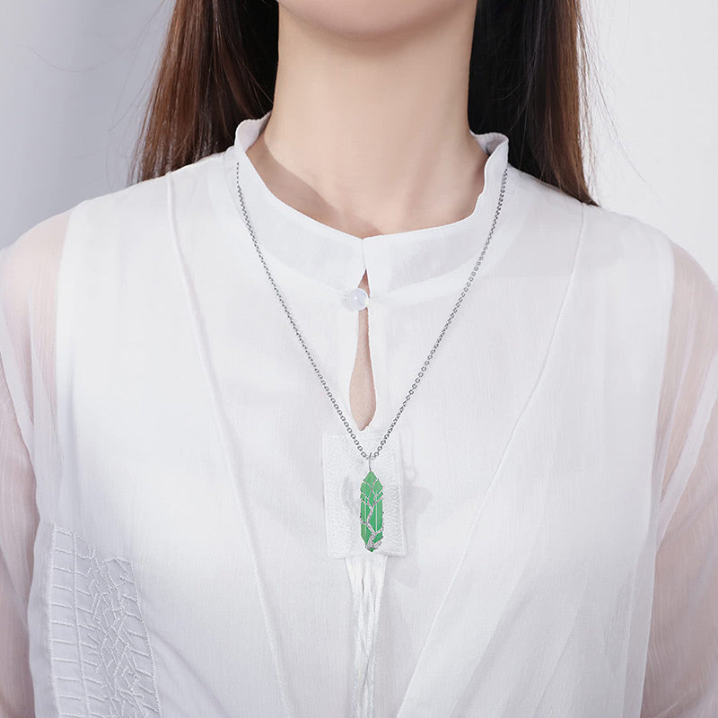 Stilvolle Kristall- und Lebensbaum-Edelsteinkette – Elena