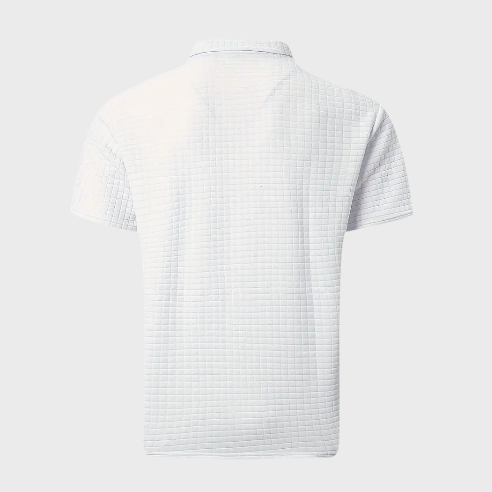 Weißes Herren-Poloshirt aus Baumwolle, kurzärmelig, mit Karomuster, Rückansicht.