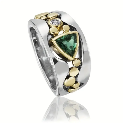 Vintage Ring mit grünem Kristall – Aurora