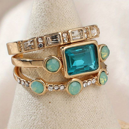 Vintage Ring mit Blauem Kristall - Lunara