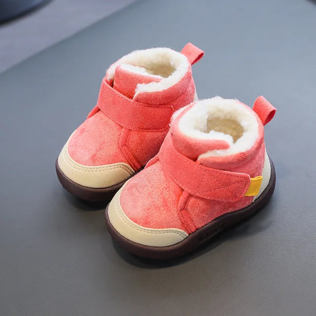 Gefütterte Winterstiefel für Kinder mit Klettverschluss – FrostPace (1+1 Gratis) – Winterzauber Edition
