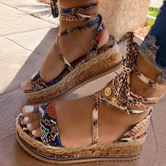 Bequeme Damen Komfort-Sandalen mit Fußbett & modernem Design – Amaya