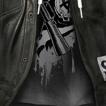 Schwarze Lederjacke mit Totenkopf-Design, Reißverschluss, Herrenmode, Biker-Stil.