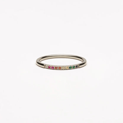 Goldener Ring mit bunten Steinen – Solene