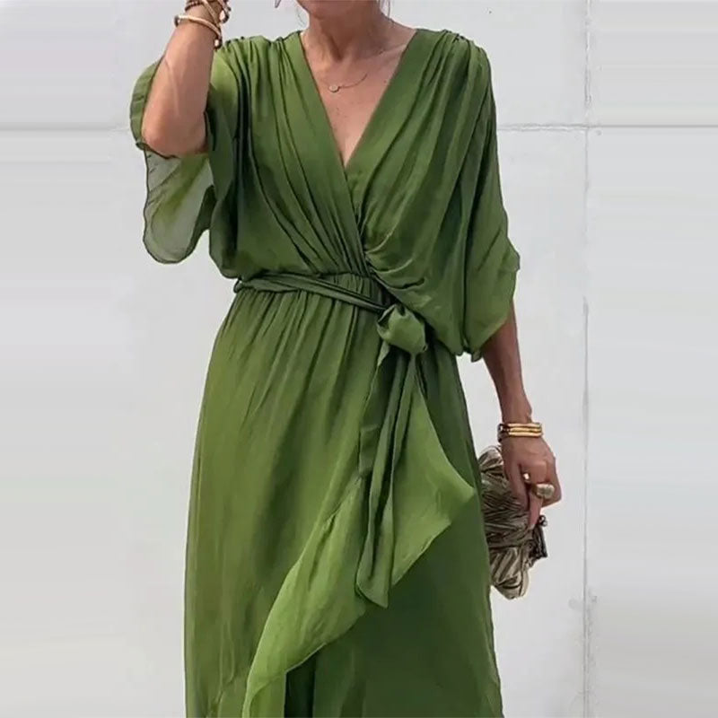 Losfallende Maxi-Kleid mit V-Ausschnitt – Elena