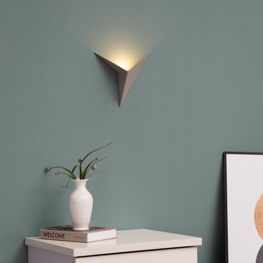 Moderne Dreieckige Wandlampe - TrigoLux