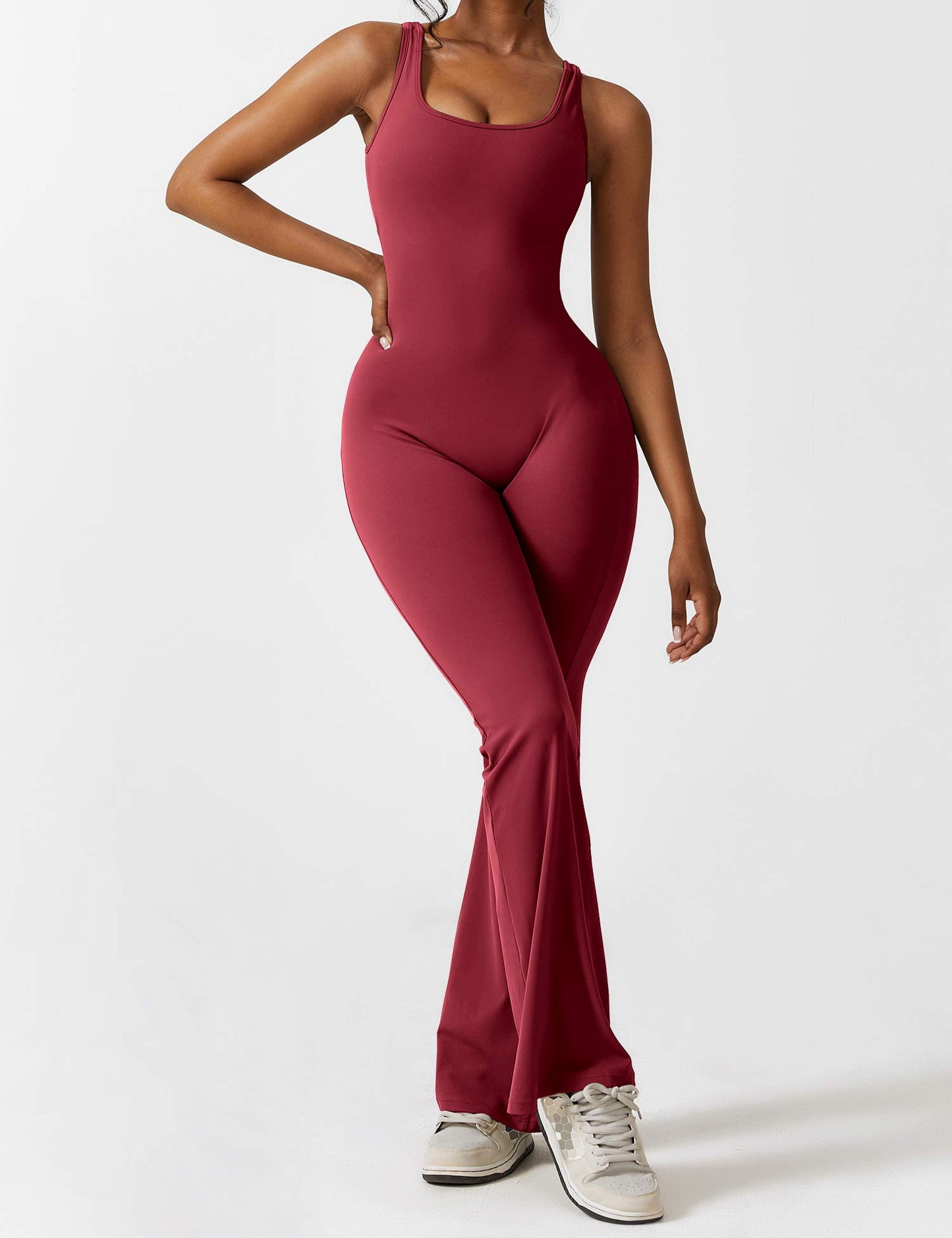 Rückenfreier Jumpsuit mit Schlaghose – Liv