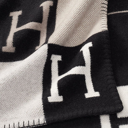 HBlanket I H-blanket für die Couch